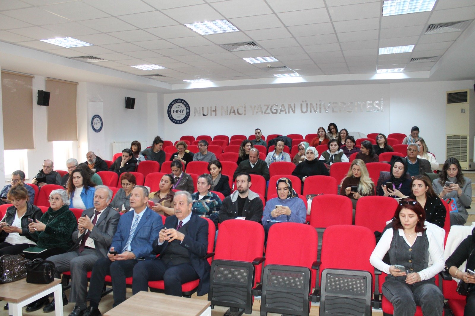 Üniversitemizde Kurumsal Akreditasyon Hazırlık Eğitim Serisinin Son Oturumu Gerçekleştirildi
