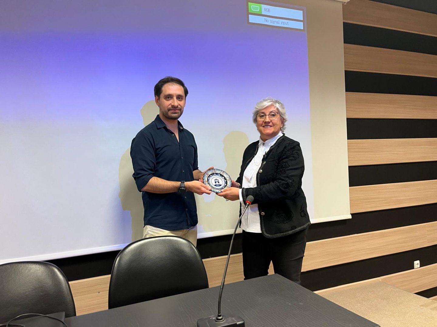 Üniversitemizde Öğrencilere İnsan Haklarının Tarihsel Serüveni Anlatıldı.