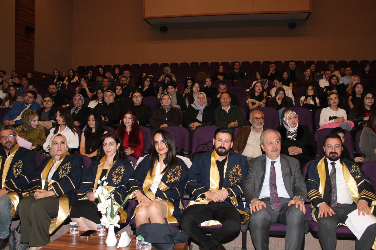 Meslek Yüksekokulu Onur Belgesi Takdim Töreni Yapıldı.